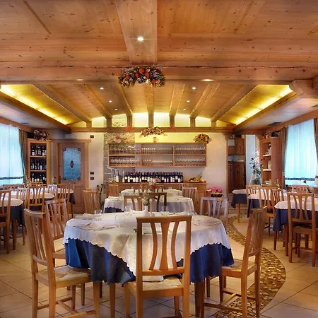 阿勒克德尔酒店餐厅 Canale dʼAgordo